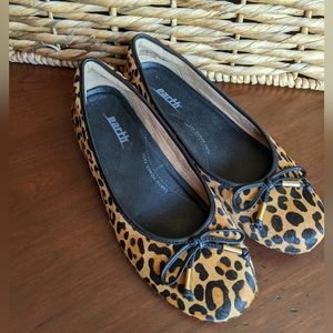 Earth Animal-print Flats
